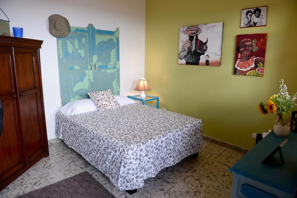 Magic Garden House Otel Cali Dış mekan fotoğraf