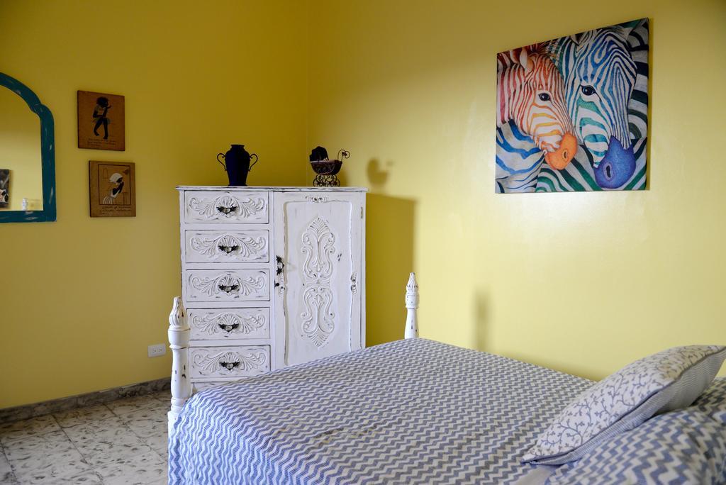 Magic Garden House Otel Cali Dış mekan fotoğraf
