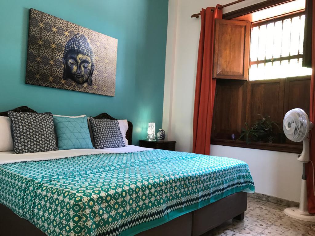 Magic Garden House Otel Cali Dış mekan fotoğraf