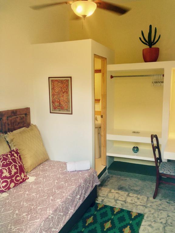 Magic Garden House Otel Cali Dış mekan fotoğraf